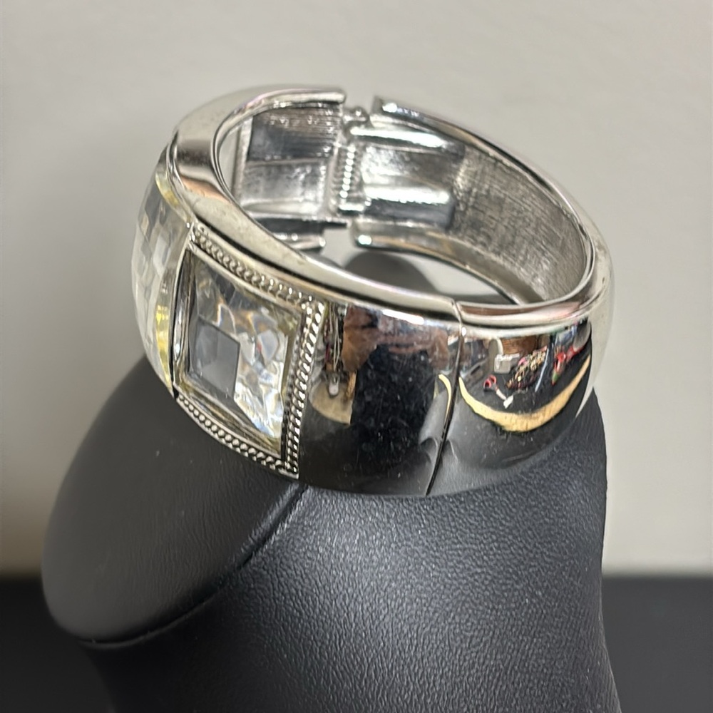 Silver Tone Clear Pattern Chunky Statement Clampe… - image 2